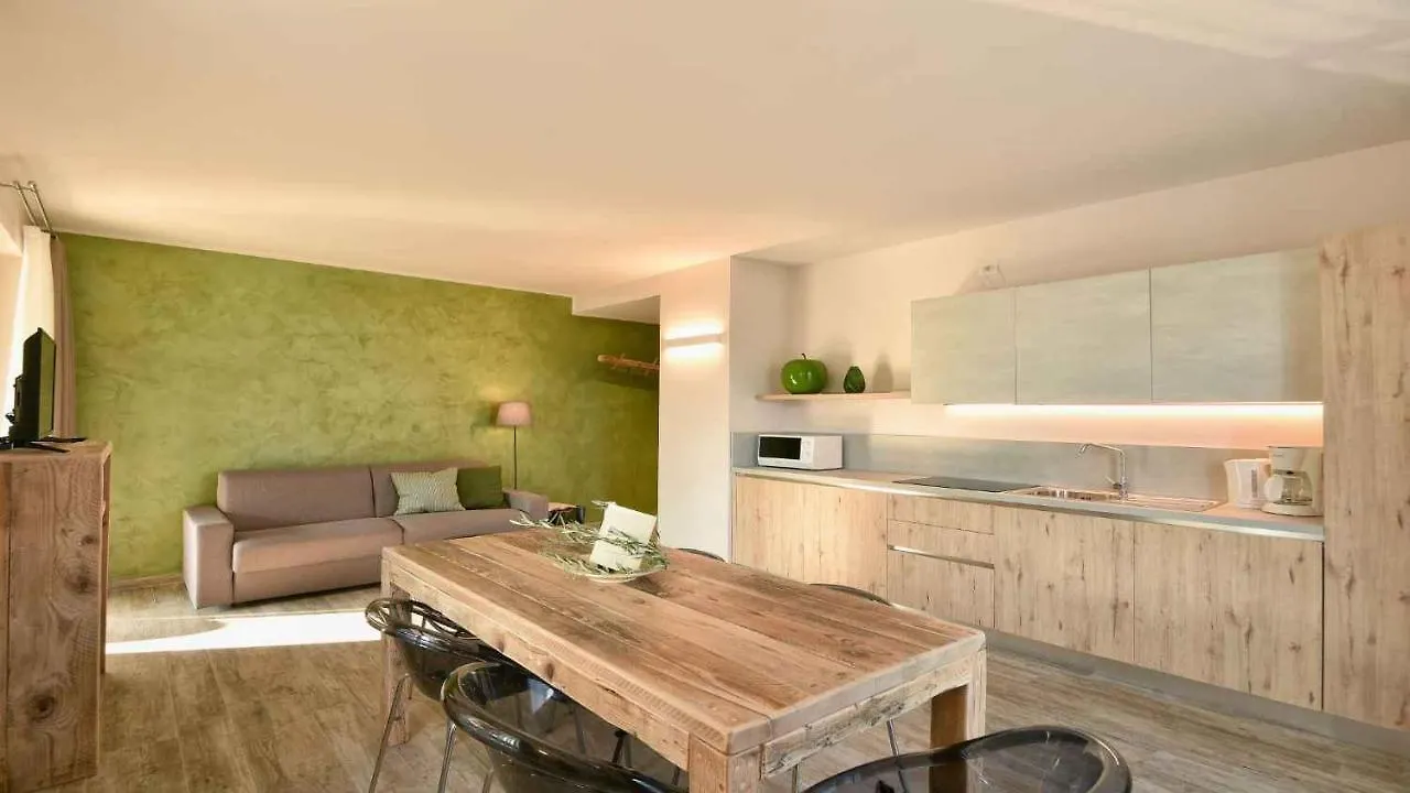Apartments In Tignale/Gardasee 34085  Tignale