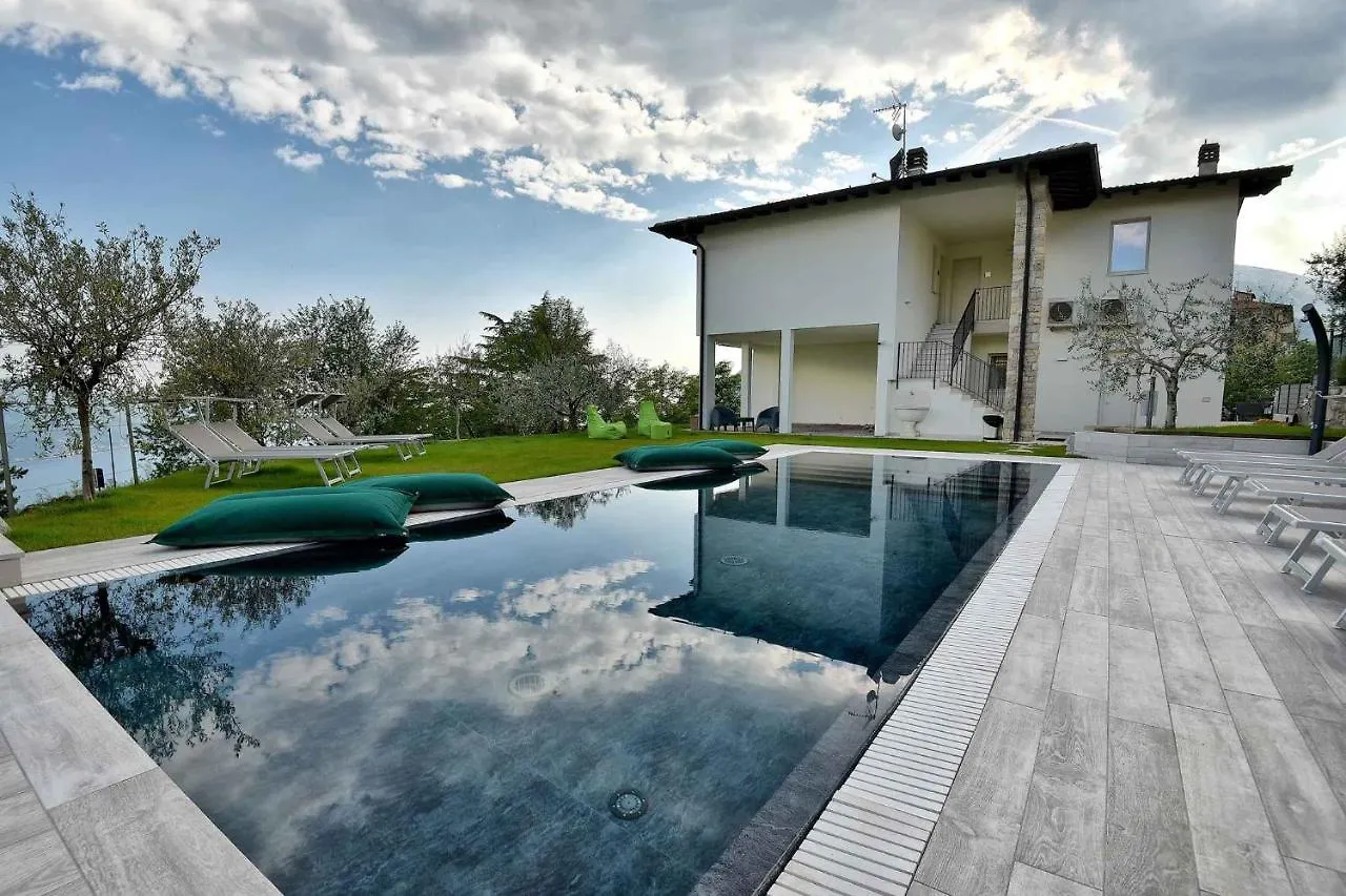 Apartments In Tignale/Gardasee 34085  Tignale